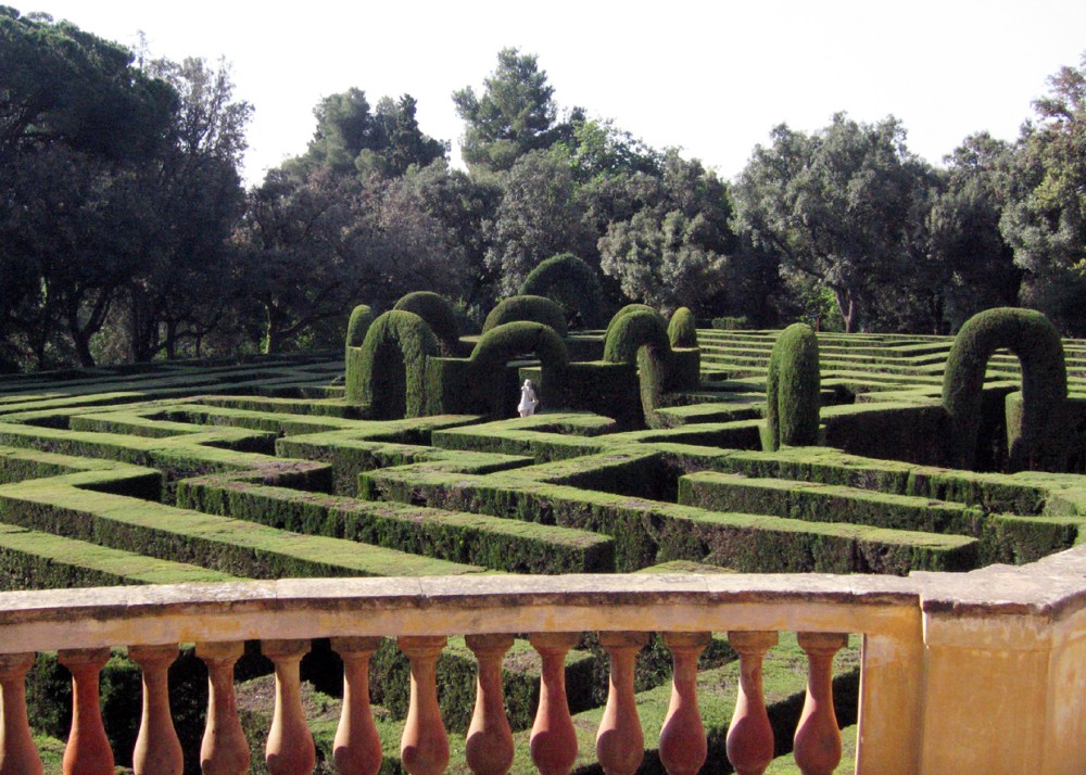 labyrinth-park